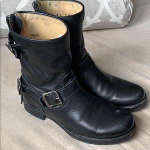 Women’s Frye Boots  Size 7 Black Short boot
